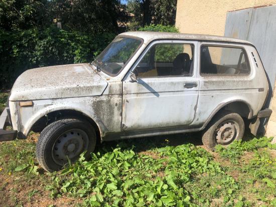 LADA.jpg LADA.jpg
